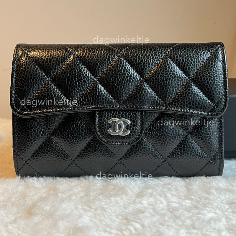 ｛ 現貨 ｝香奈兒經典CF黑銀中夾-0