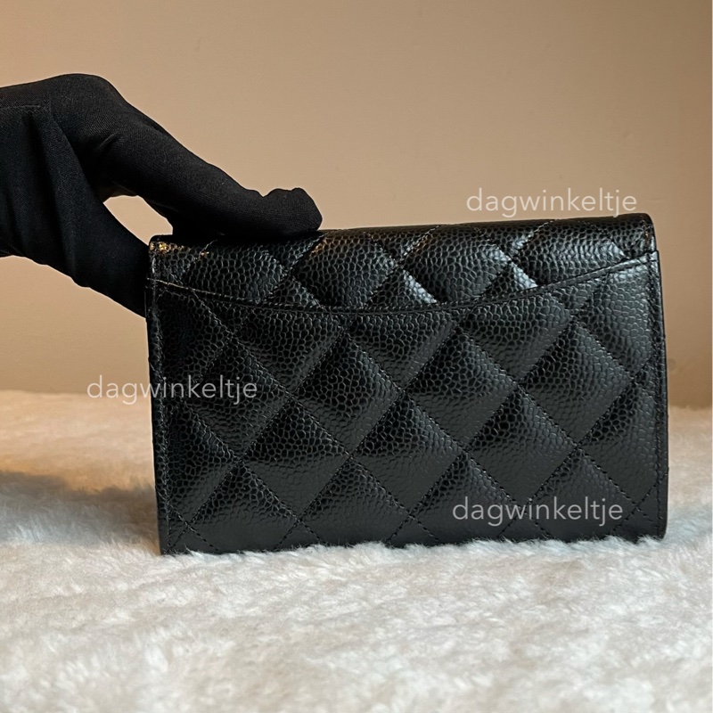 ｛ 現貨 ｝香奈兒經典CF黑銀中夾-6