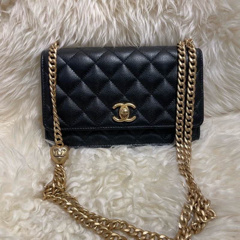 Chanel 心心扣WOC 牛皮-0