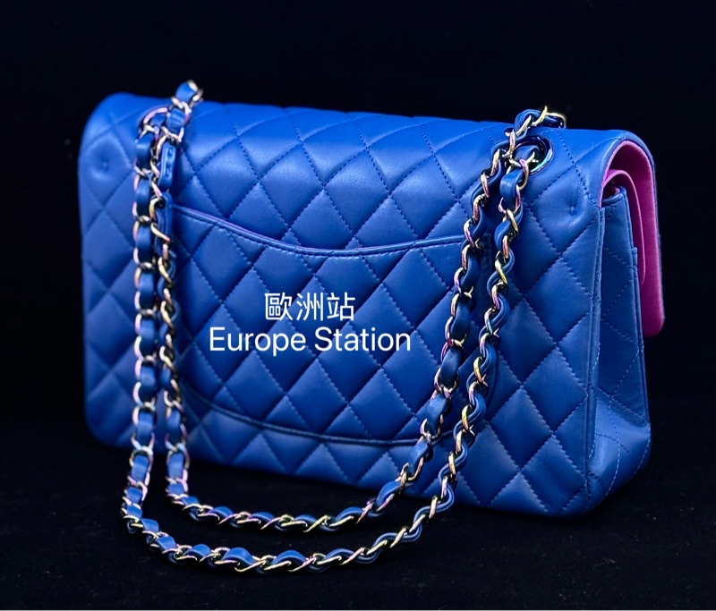 Chanel Classic 25.5cm 彩藍色（外） 紫紅色（內） 羊皮 配 幻彩色鏈條-2