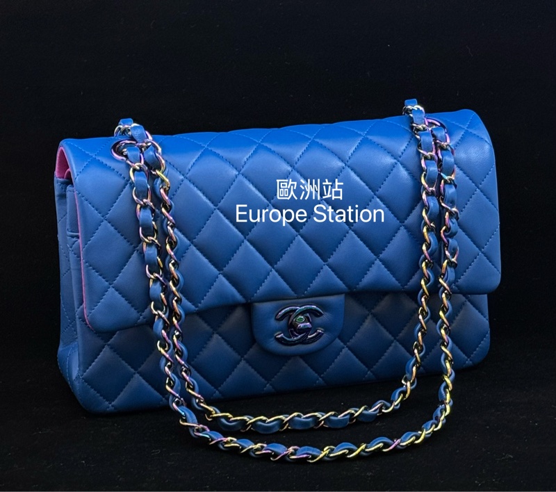 Chanel Classic 25.5cm 彩藍色（外） 紫紅色（內） 羊皮 配 幻彩色鏈條-5