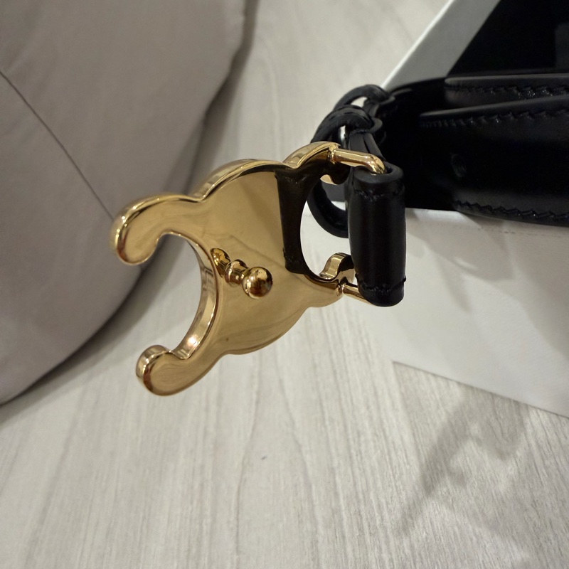 CELINE 平滑小牛皮TRIOMPHE皮帶 85cm-12
