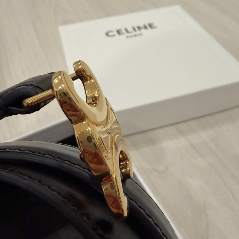 CELINE 平滑小牛皮TRIOMPHE皮帶 85cm-16