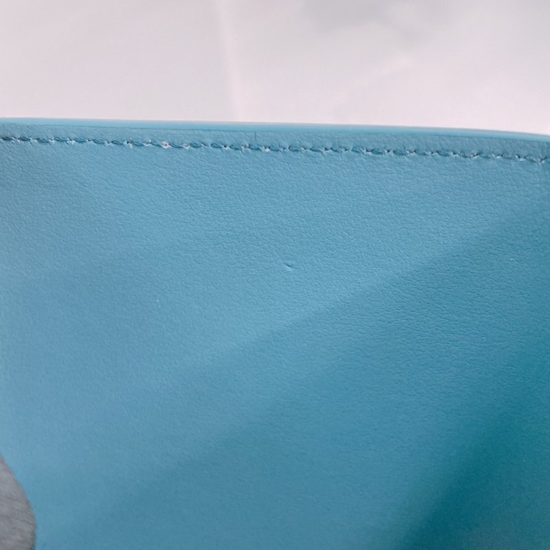 MS0565	Celine 思琳 三摺銀包 羊皮 水藍色 凱旋門 金扣 Portefeuille Triomphe Wallet Lambskin Blue x GHW-16