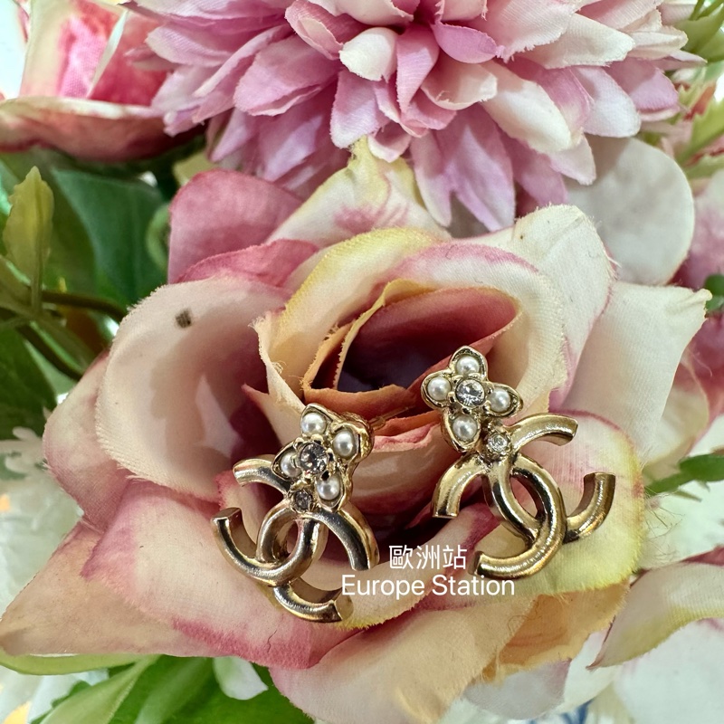 Chanel CC logo 金色耳環-1