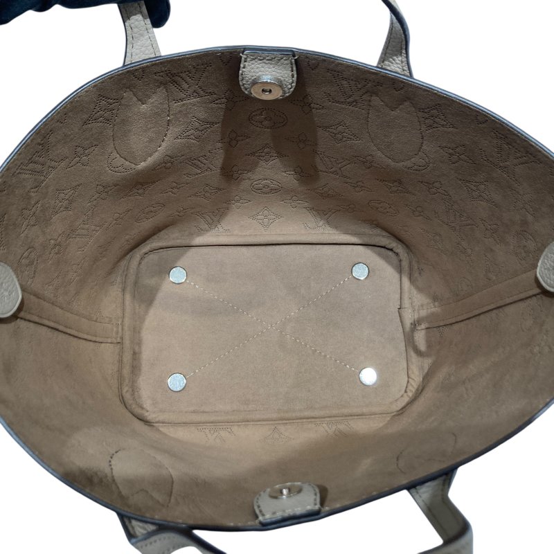 LOUIS VUITTON 路易威登 MAHINA BLOSSOM PM M21849 單肩包/兩用手提包 皮革 棕色-10