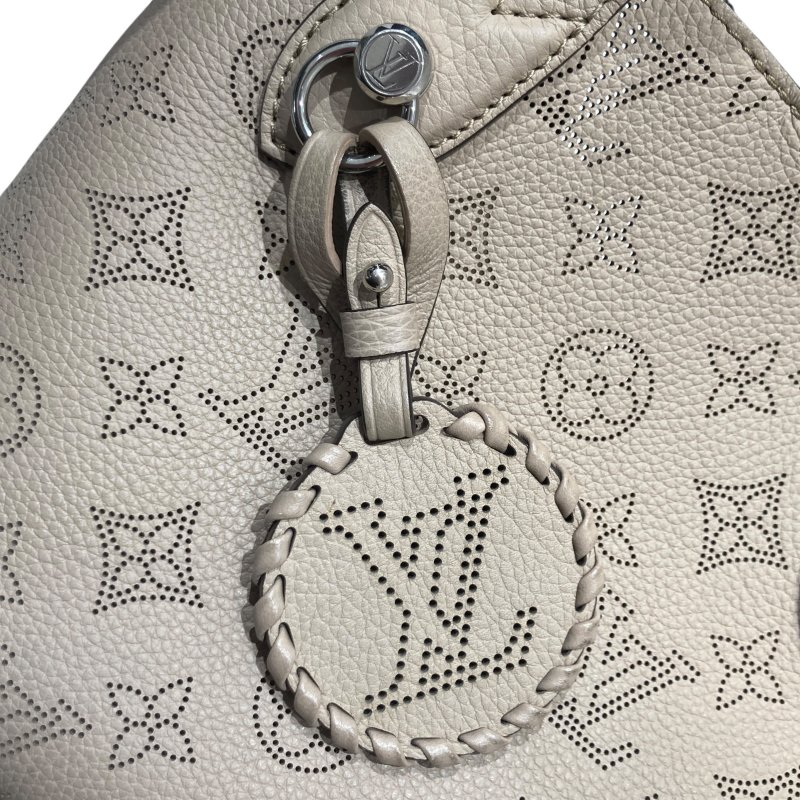 LOUIS VUITTON 路易威登 MAHINA BLOSSOM PM M21849 單肩包/兩用手提包 皮革 棕色-11