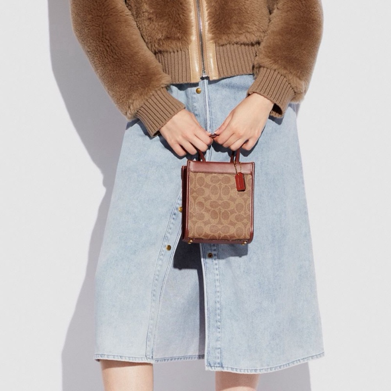 Coach 女士 徽標斜挎包均碼碼長：14cm，寬：8cm，高：17cm-4