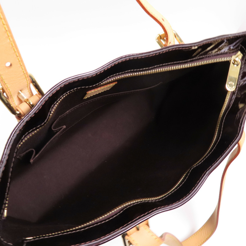 LOUIS VUITTON Monogram Vernis Brentwood金扣肩背袋-11