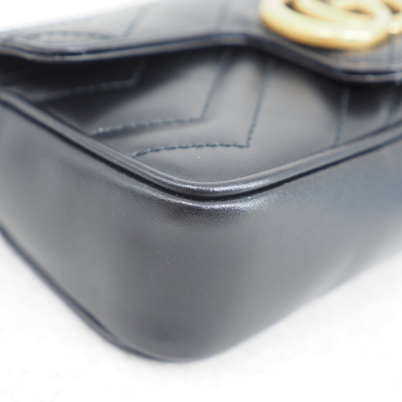 Gucci GG Marmont super mini bag 黑色金扣鏈帶斜背包-14