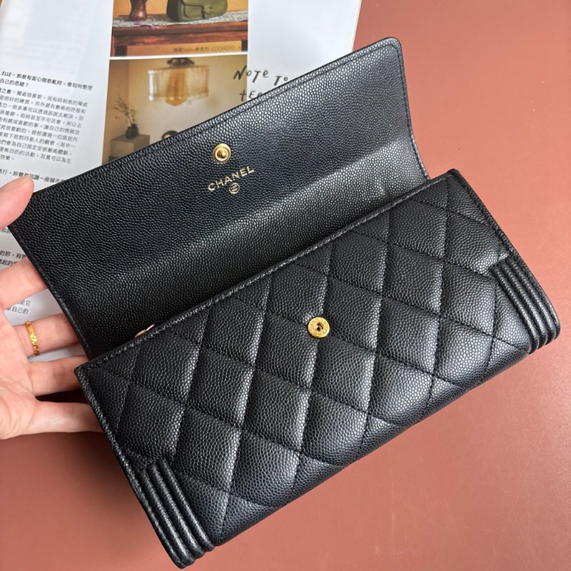 芯片款::CHANEL:: BOY 霧金釦黑色荔枝牛皮口蓋長夾 釦式長夾 發財長夾-10