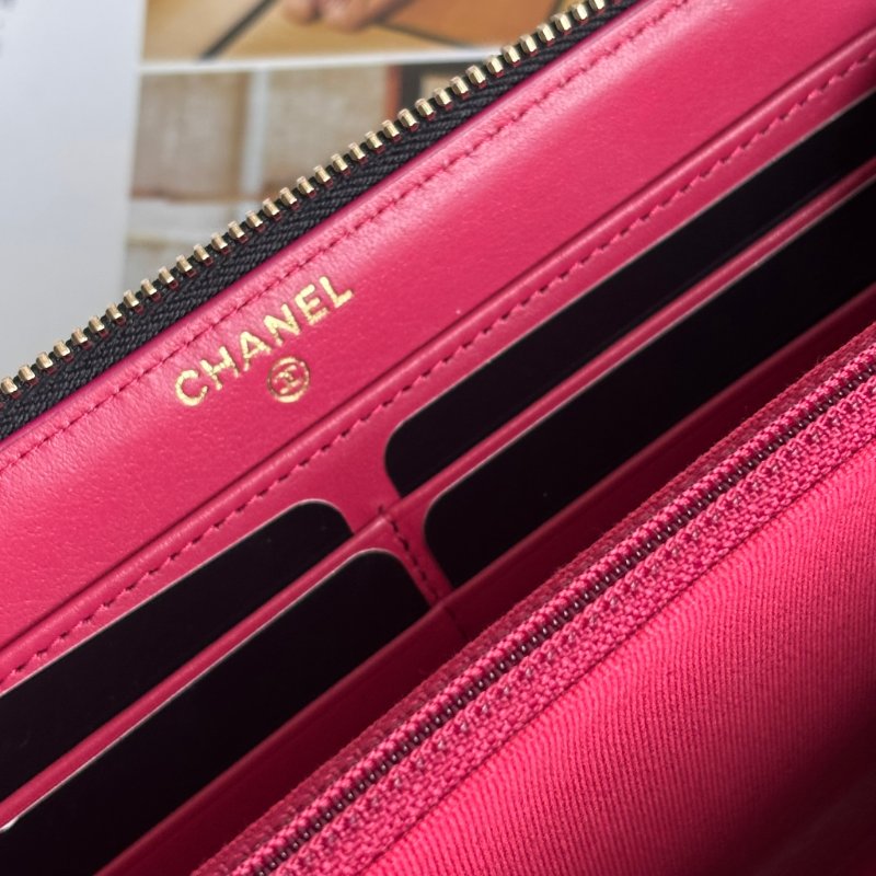 ::CHANEL:: 19系列經典金屬雙C 黑色菱格紋拉鍊長夾-15