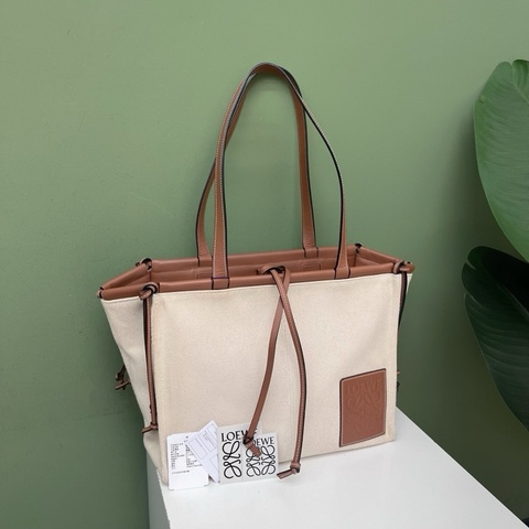 Loewe羅意威cushion帆布托特包