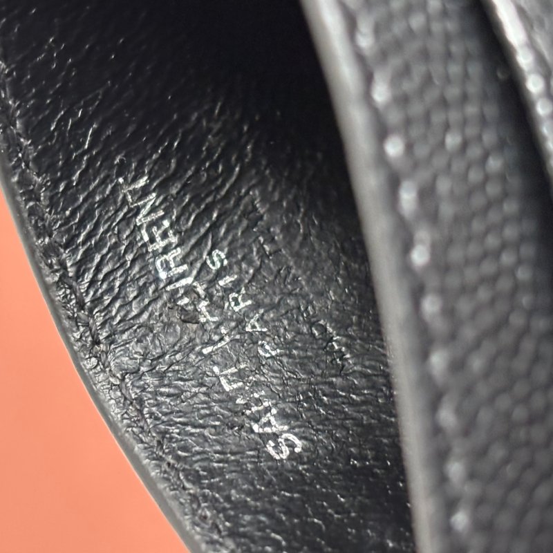 ::Saint Laurent:: YSL 聖羅蘭 銀字LOGO 黑荔枝山型紋卡片夾 卡夾 卡片套 CASSANDRE MATELASSÉ CARD HOLDER-10