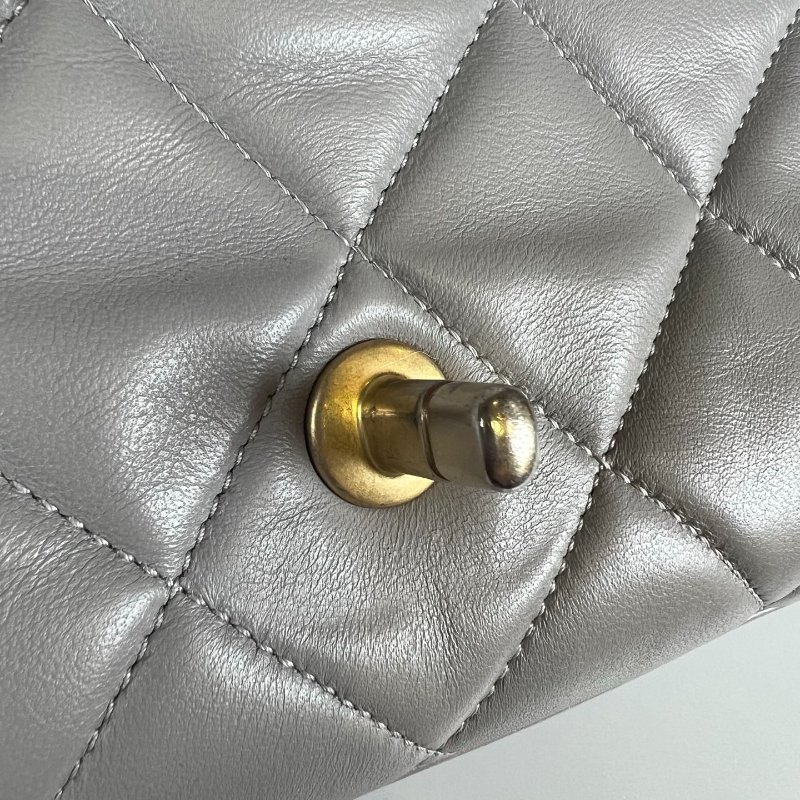 CHANEL CF灰珍珠季節款側肩包 AS2563/晶片款-11