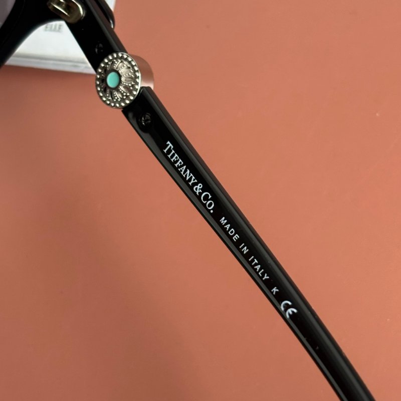 義大利製 ::Tiffany & Co.:: TF4105H 漸層鏡片黑框珍珠飾墨鏡 太陽眼鏡-13