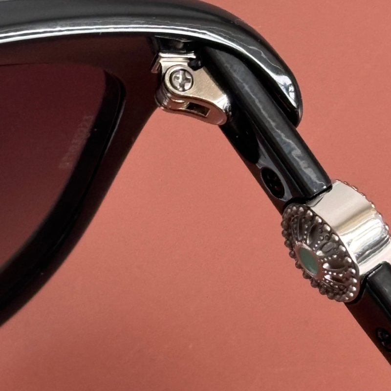 義大利製 ::Tiffany & Co.:: TF4105H 漸層鏡片黑框珍珠飾墨鏡 太陽眼鏡-14