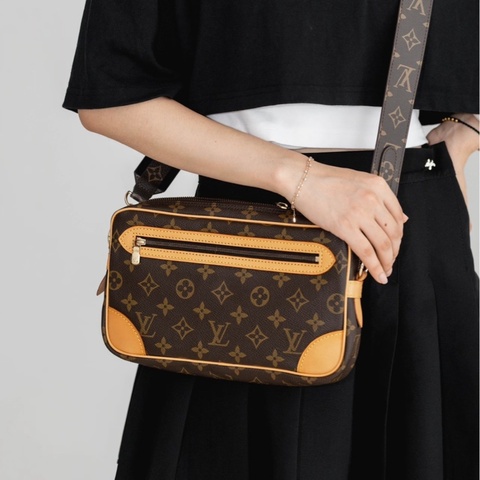 【中古有個性😎男女通用✨全網最低價】LV開口笑相機包