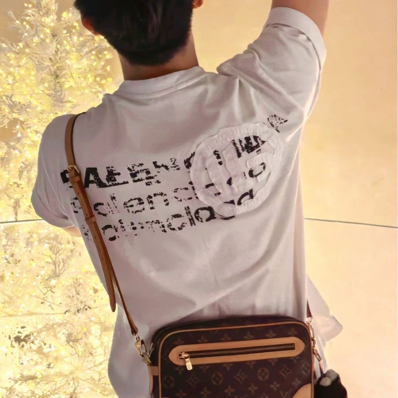 【中古有個性😎男女通用✨全網最低價】LV開口笑相機包-2