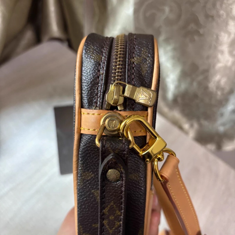 【中古有個性😎男女通用✨全網最低價】LV開口笑相機包-7