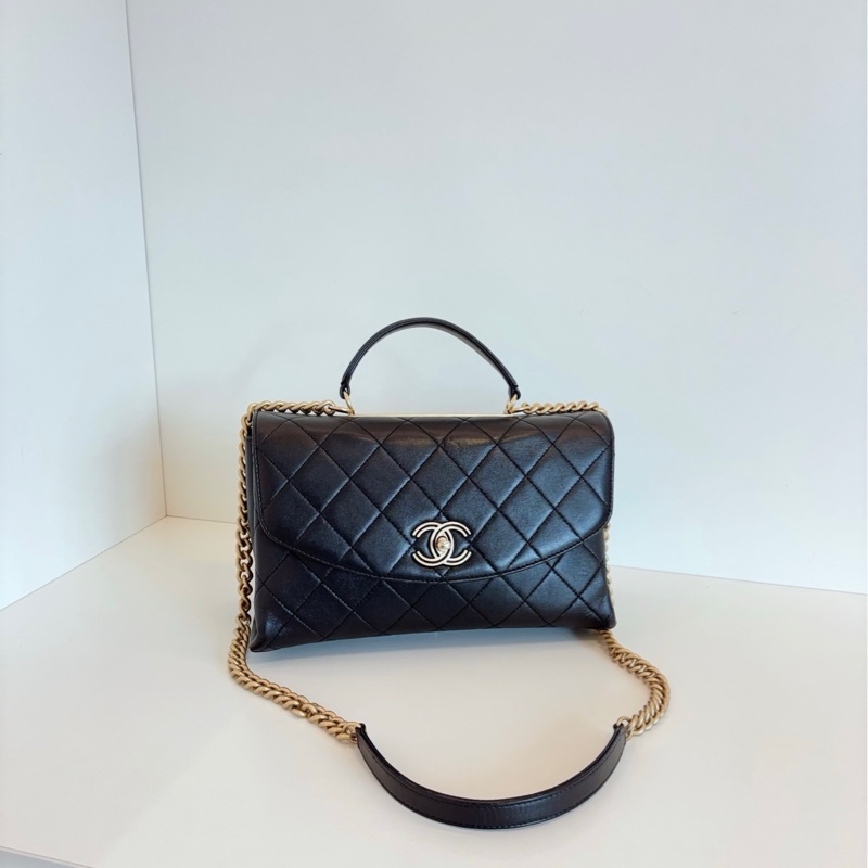 Chanel香奈兒 Trendy CC黑金鏤空字母Kelly鏈條郵差包-0