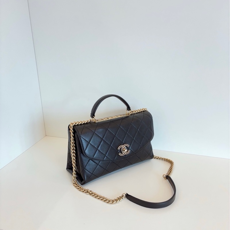 Chanel香奈兒 Trendy CC黑金鏤空字母Kelly鏈條郵差包-2