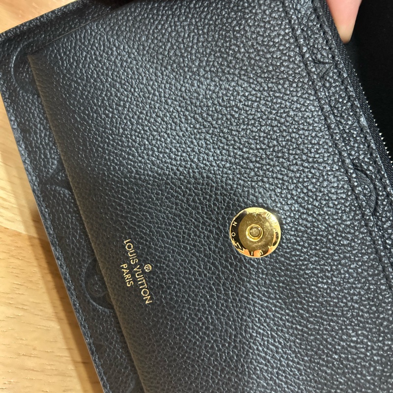 Lv vavin woc 黑色壓紋鏈條包 94新 簡約高級🖤-7