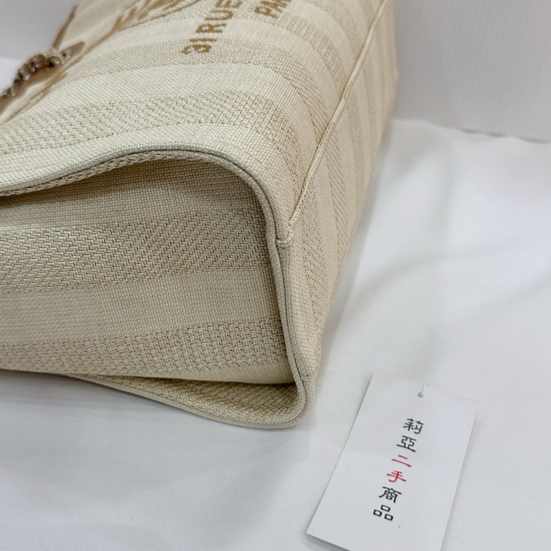 莉亞精品♡ Chanel A67001 米色沙灘包 二手-5