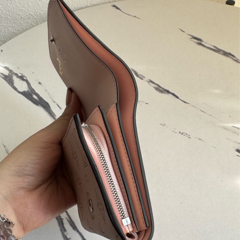 LV Mahina鏤空洞洞釦式短夾 特殊款❤️‍🔥❤️‍🔥❤️‍🔥-25