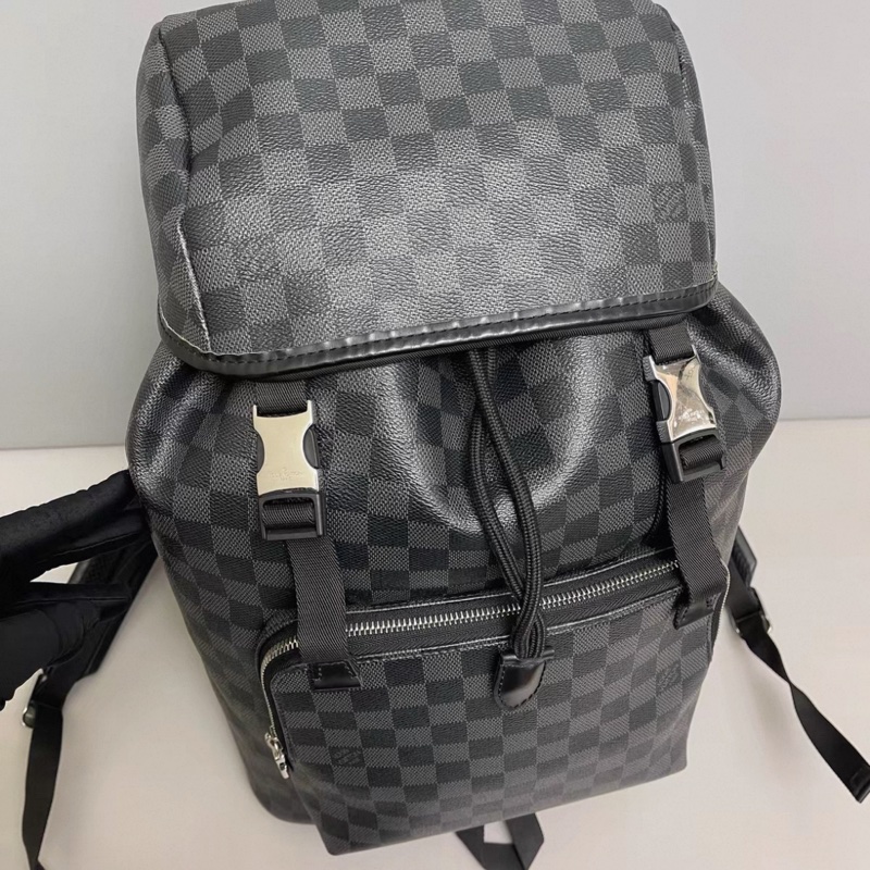 LV路易威登Zack系列男士黑棋盤格雙肩包-4