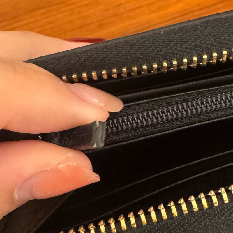 Gucci黑皮革紅綠織帶ㄇ拉長夾 中性款🤩-13