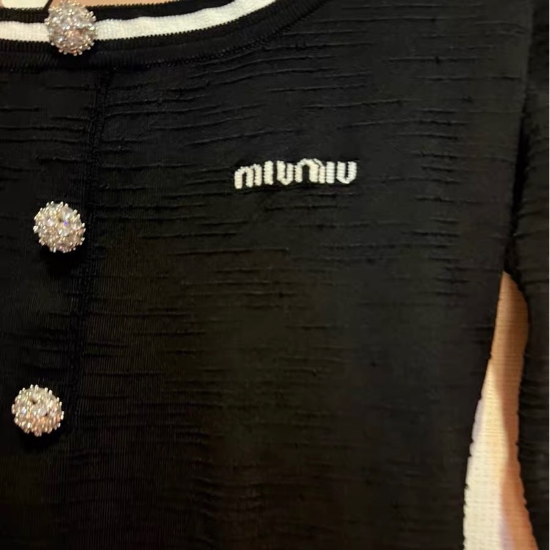 Miumiu連衣裙38碼-1