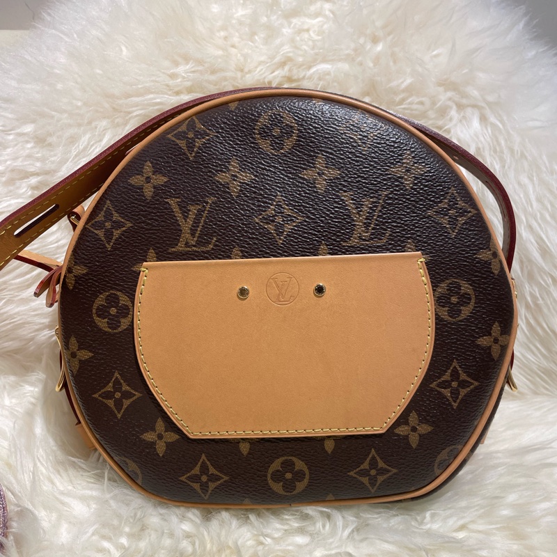 LV 老花圓餅M52294-1