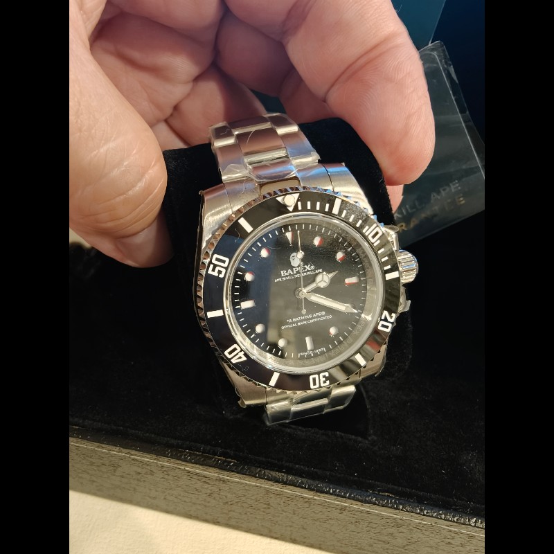 特價出清，法國帶回bape黑水鬼絕版錶，全新品-1