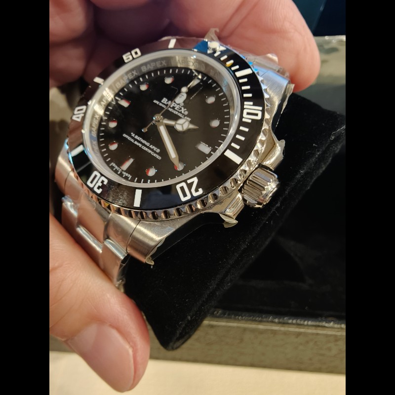 特價出清，法國帶回bape黑水鬼絕版錶，全新品-4