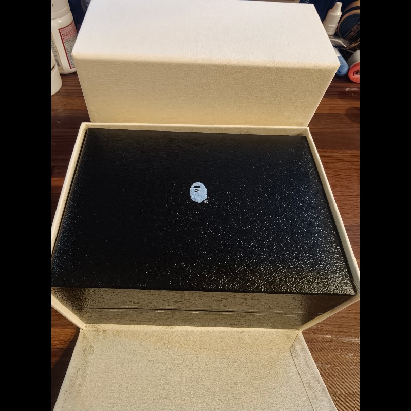 特價出清，法國帶回bape黑水鬼絕版錶，全新品-8