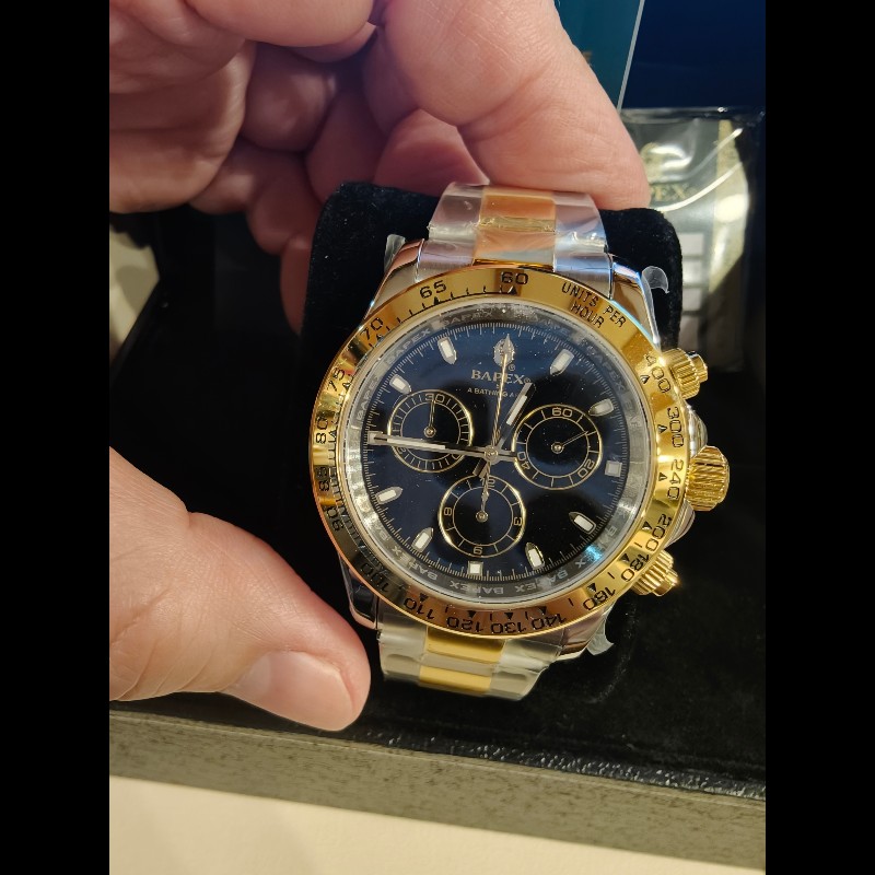 特價出清,法國帶回bape半金daytona絕版錶,全新品-0