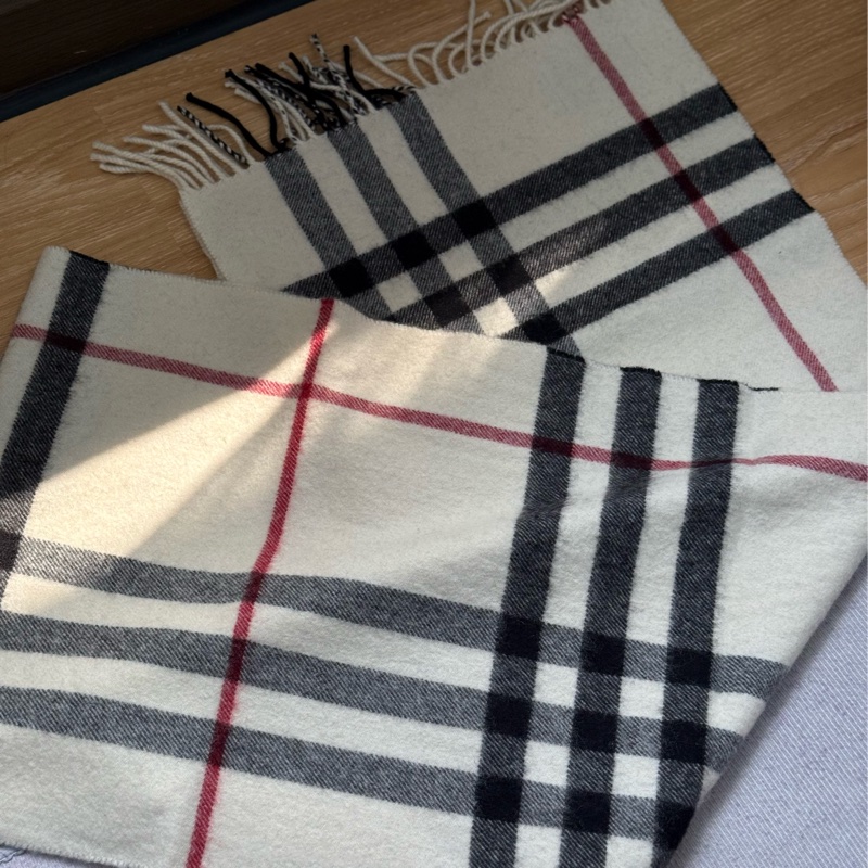 (閒置品)Burberry 經典格紋圍巾-2