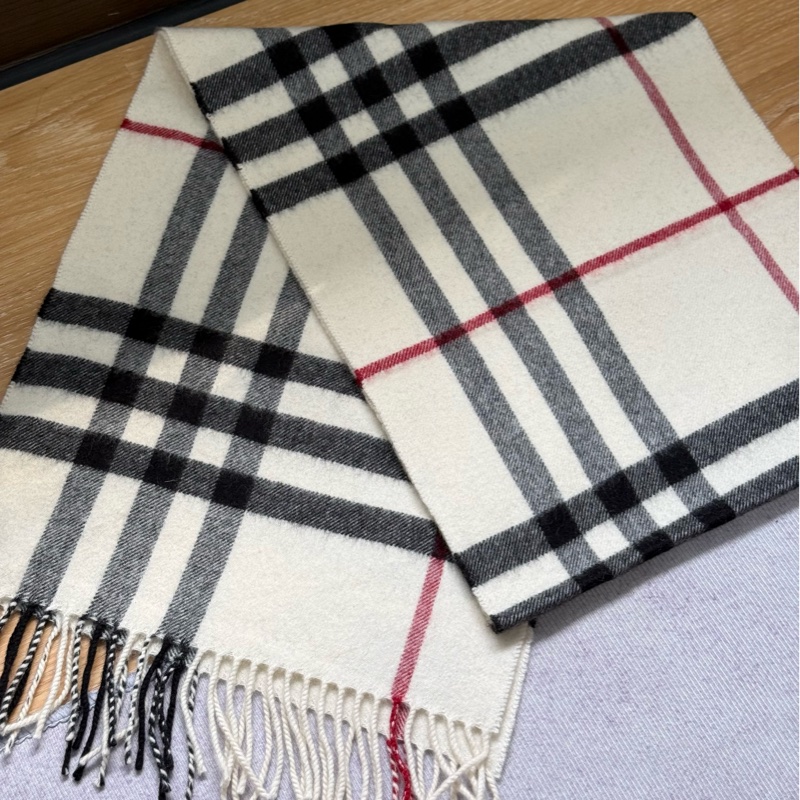 (閒置品)Burberry 經典格紋圍巾-3