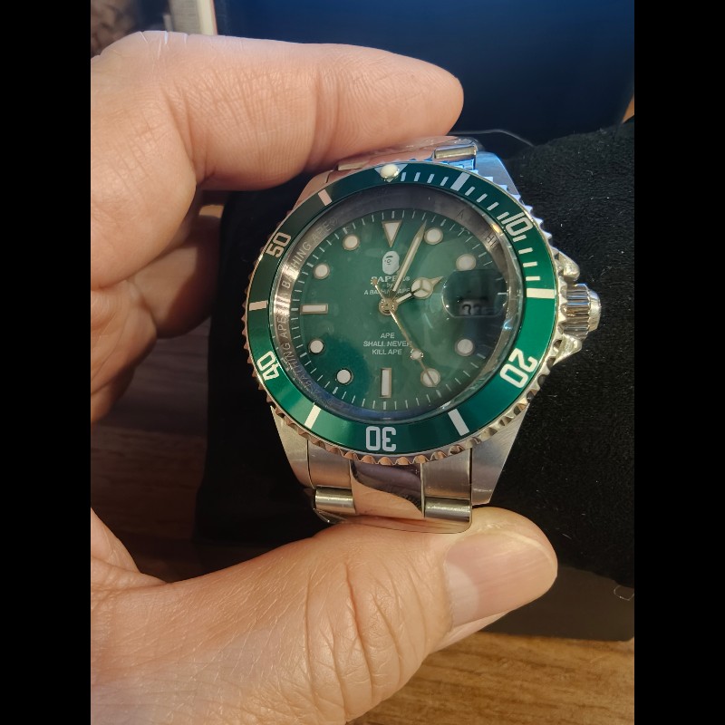 特價出清,法國帶回bape綠水鬼絕版錶,全新品-0