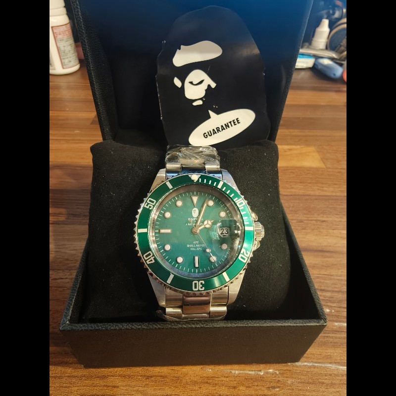 特價出清,法國帶回bape綠水鬼絕版錶,全新品-7