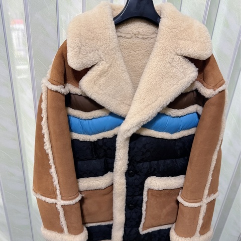 Coach Shearling Town Coat（剪羊毛鎮裝大衣）