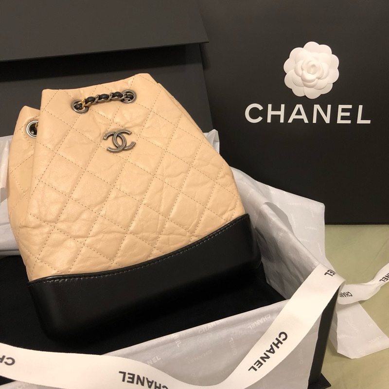 Chanel 香奈兒流浪雙肩包/後背包-1