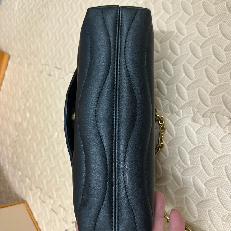 LV NEW WAVE-7