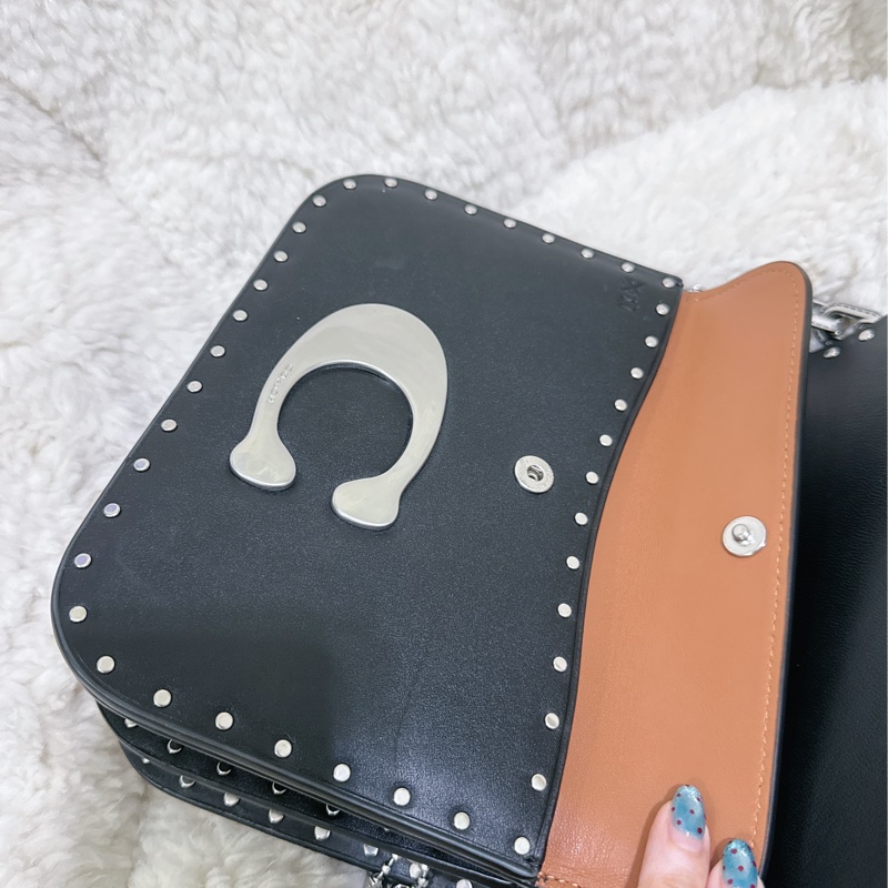 （有瑕疵）全新 Coach IDOL卯釘 手提肩背包(2條肩帶）原價32800元-46