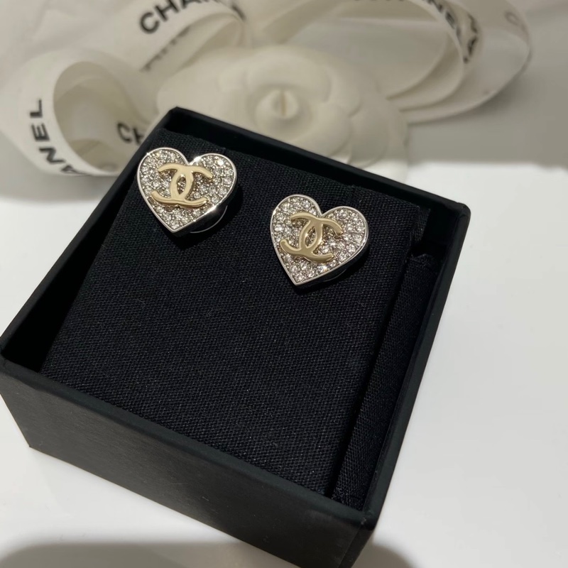 💖Chanel 26P 愛心 滿鑽 耳夾💖 全新-7