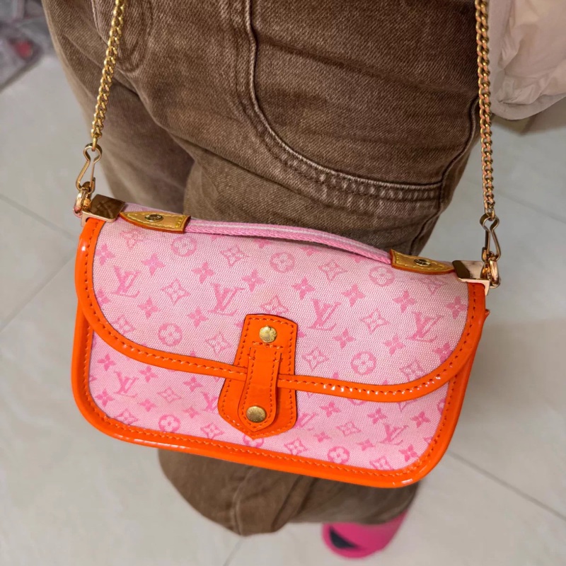 【絕版極稀有❗️全網最便宜】LV 粉色丹寧老花帆布包|絕版小法棍-4