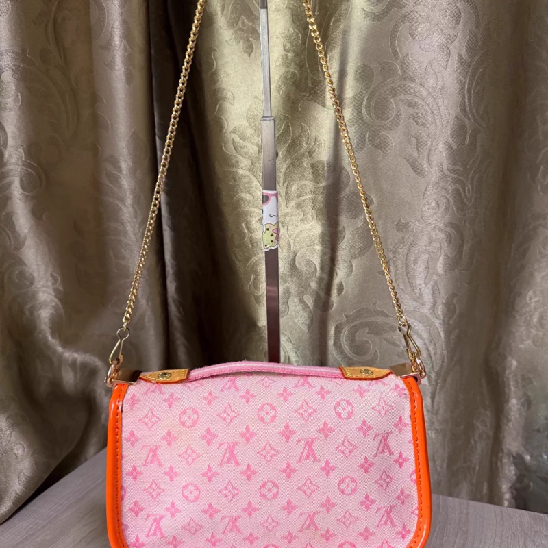 【絕版極稀有❗️全網最便宜】LV 粉色丹寧老花帆布包|絕版小法棍-6