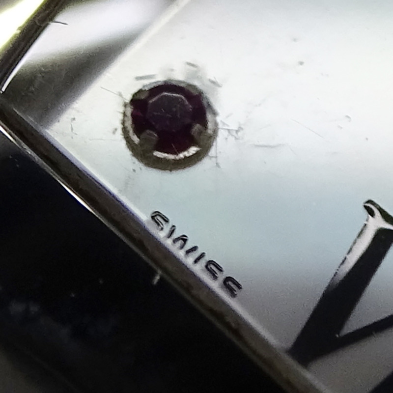 歐米茄星座系列 Quadrella Mini 1585.79 女士腕錶,飾有貝殼、鑽石和彩色寶石,石英機芯,不鏽鋼錶殼,銀色,拋光處理-15