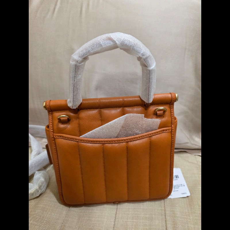 Coach Willis 18 羊皮南瓜橘-4